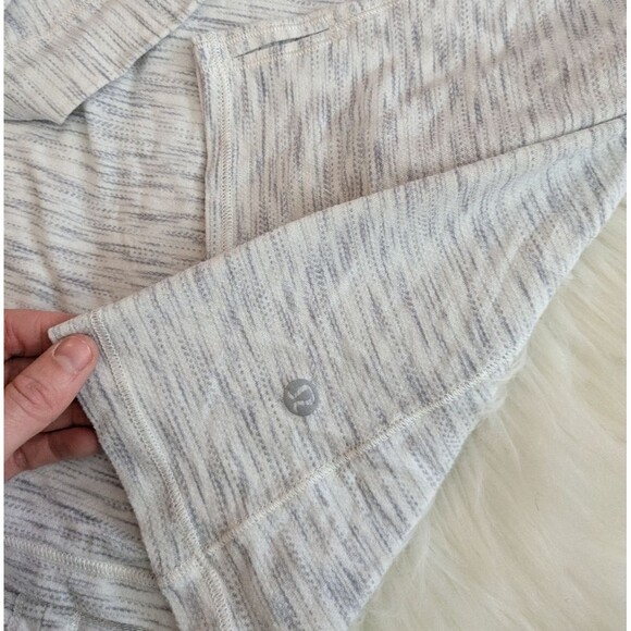 Lululemon Sweat Embrace Long Sleeve Tiger Space Dye Black White Estimated 10 - Picture 9 of 11